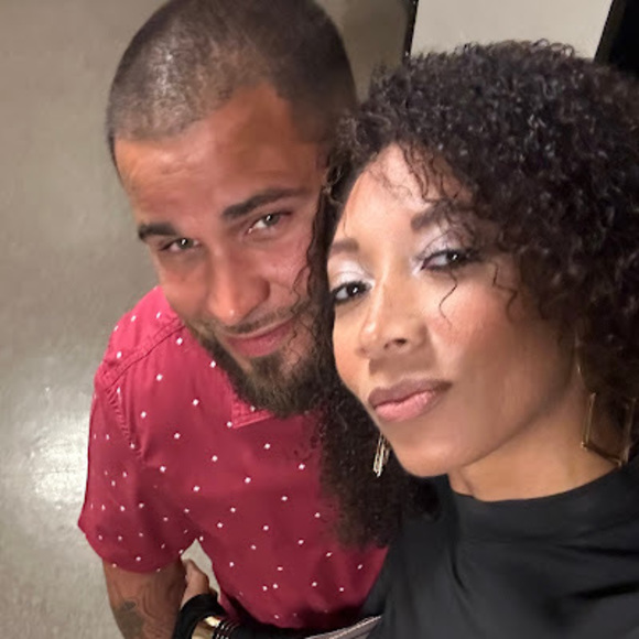 Meet your Posher, Jessica - Picture 1 of 1